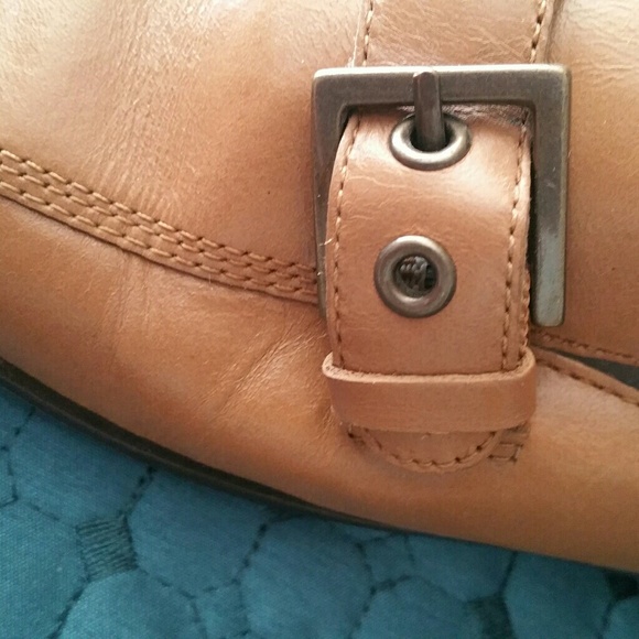 Tan Villager 'Liz Claiborne' Mules - Picture 3 of 4